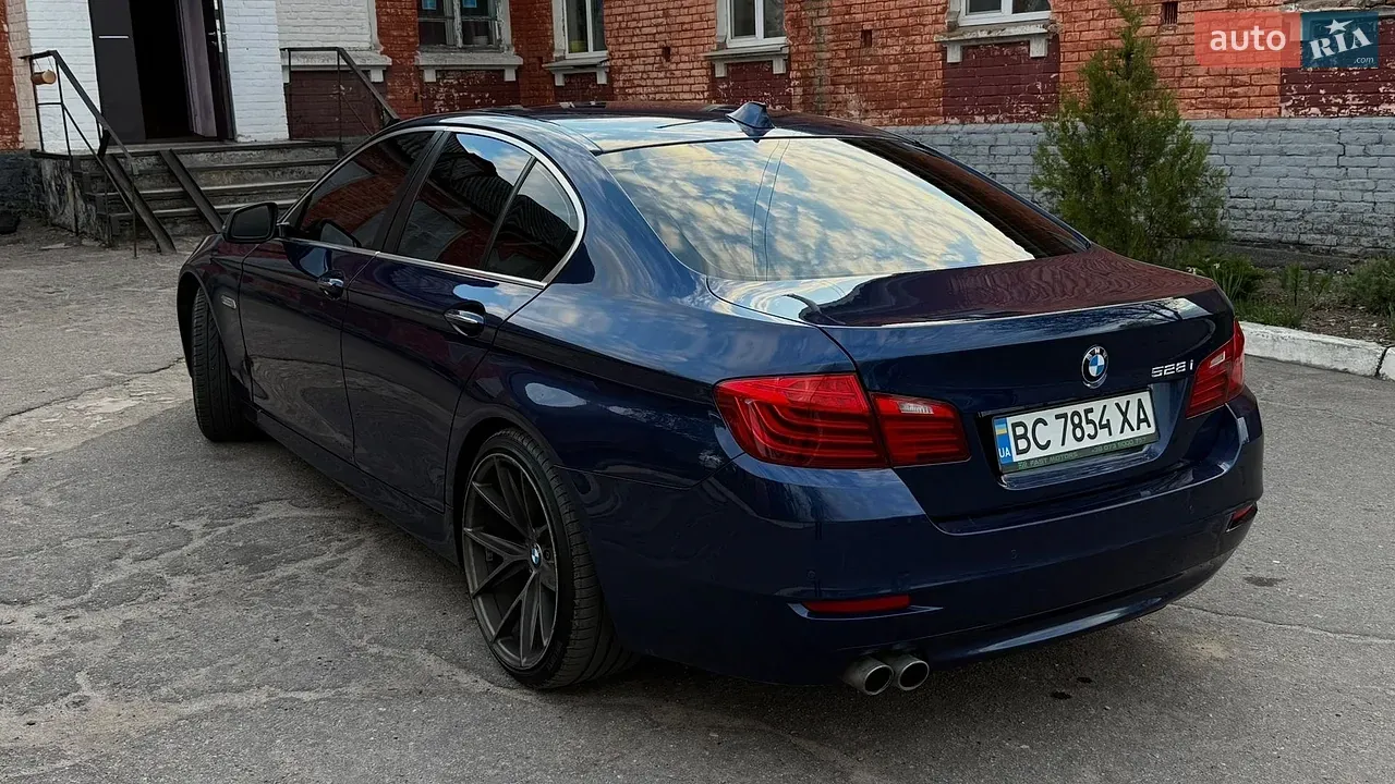 BMW 5 Series 2015 photo 3