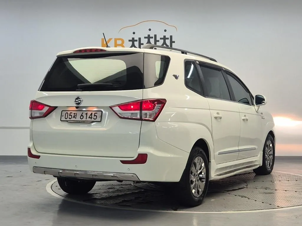KG Mobility Korando 2018 photo 3