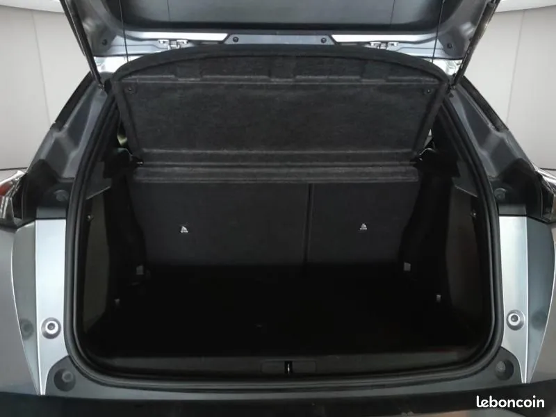 Peugeot 2008 2022 photo 4