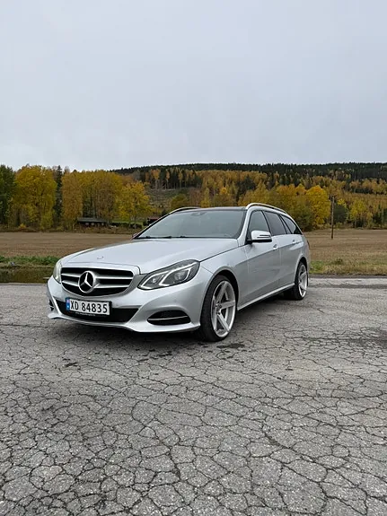 Mercedes-Benz E250 D 2014 photo 2