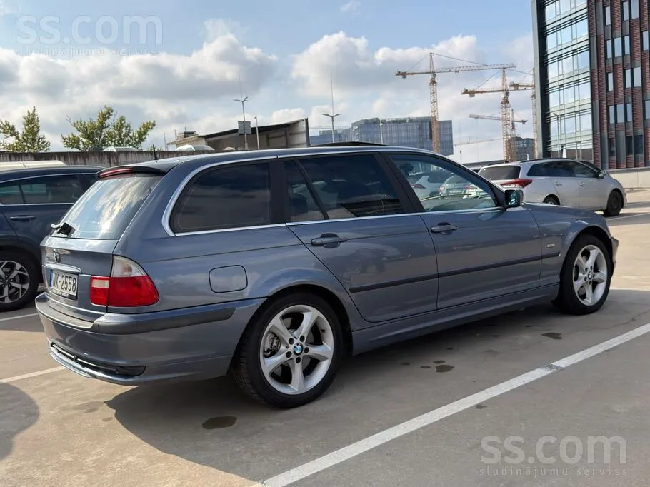 BMW E46 Touring 2000 photo 3