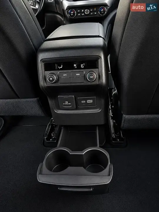 GMC Acadia 2020 photo 4