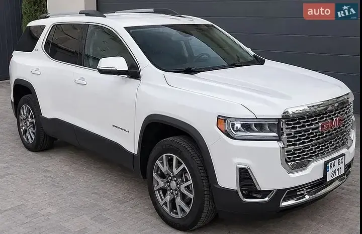 GMC Acadia