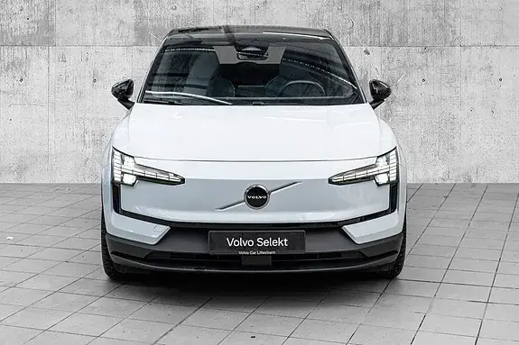 Volvo Ex30 2024 photo 3