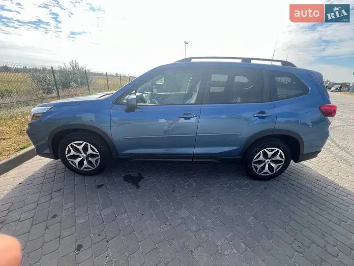 Subaru Forester 2020 photo 3