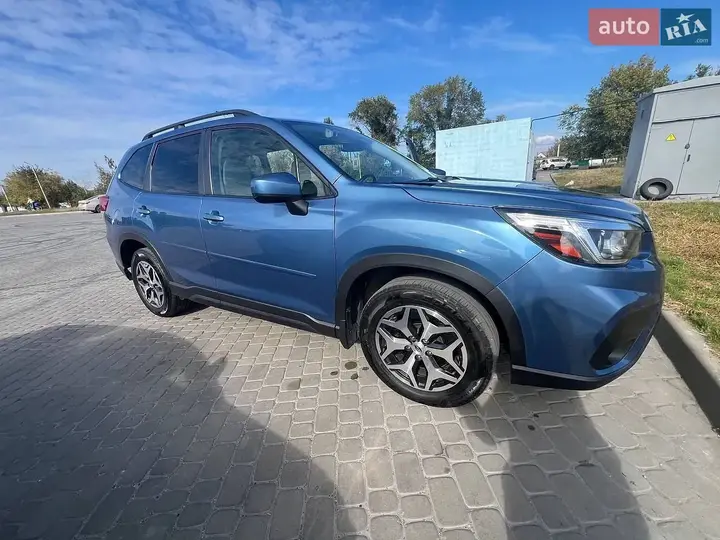 Subaru Forester 2020 photo 2