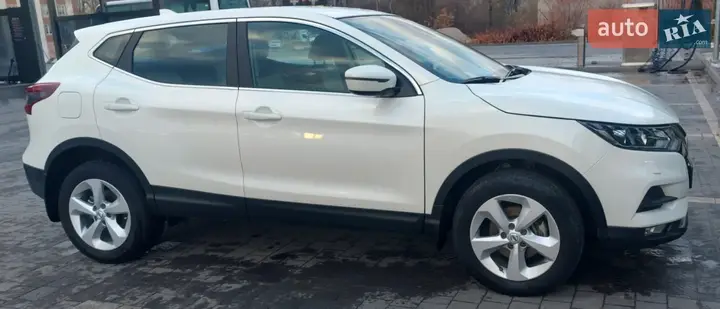 Nissan Qashqai 2021 photo 2