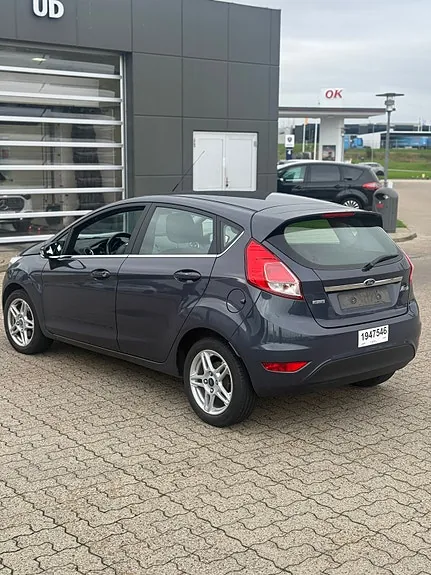Ford Fiesta 2014 photo 3