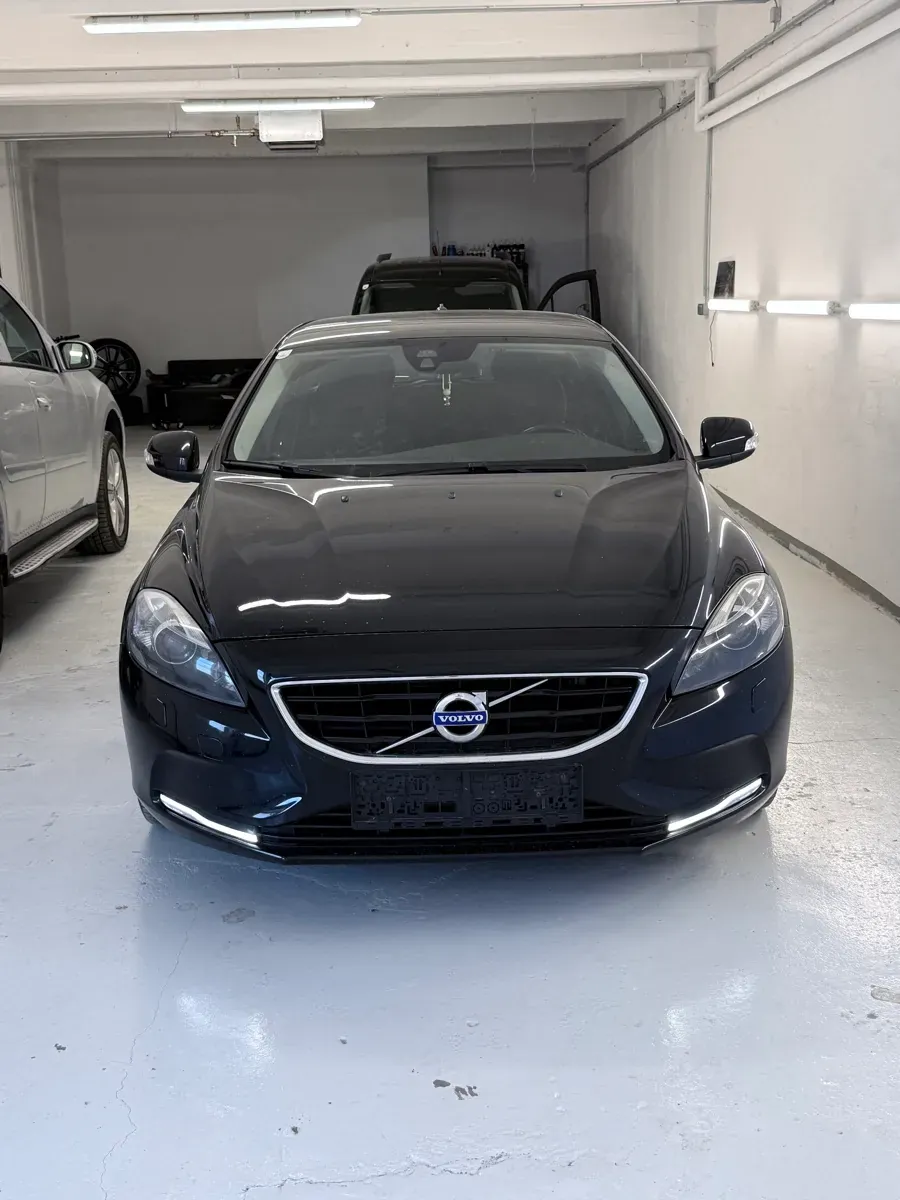 Volvo V40 2014 photo 3