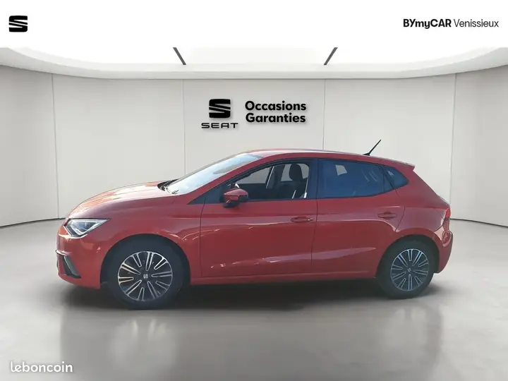 Seat Ibiza 2023 photo 2