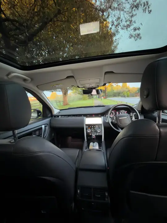 Land Rover Discovery Sport 2020 photo 5