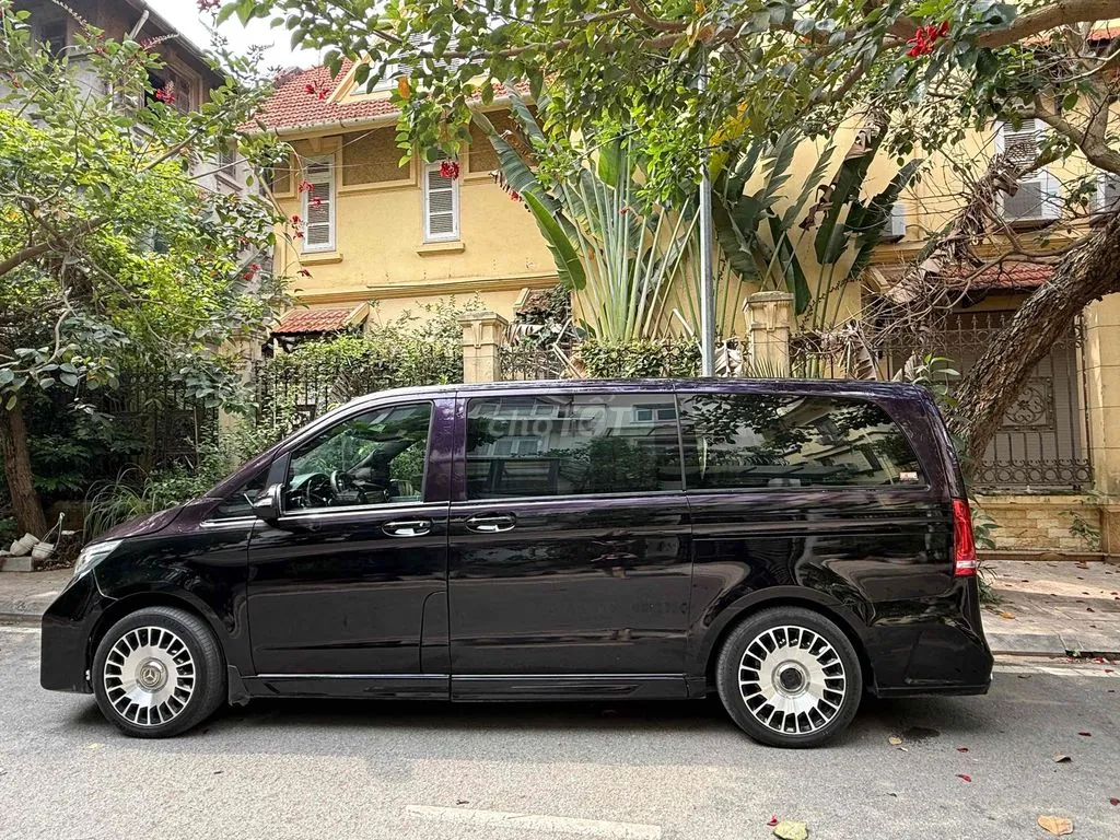 Mercedes-Benz V-Class 2015 photo 3