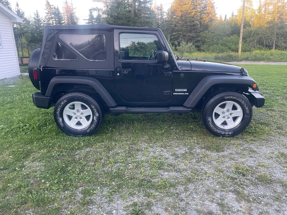 Jeep Wrangler 2017 photo 3