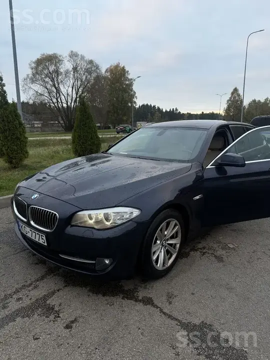 BMW 520D 2010 photo 2