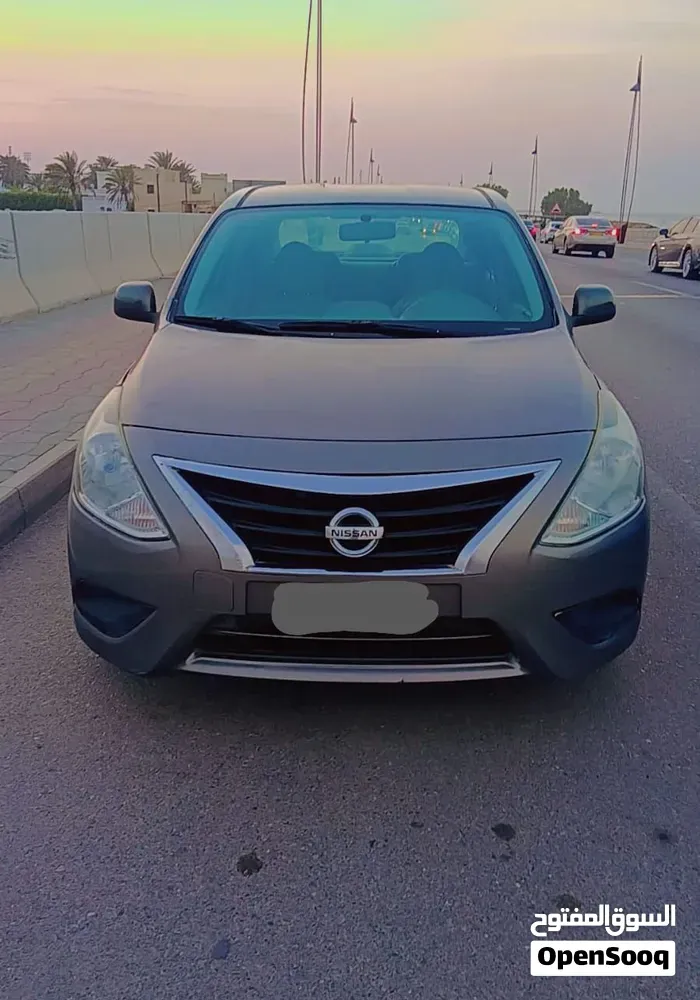 Nissan Sunny 2015 photo 5