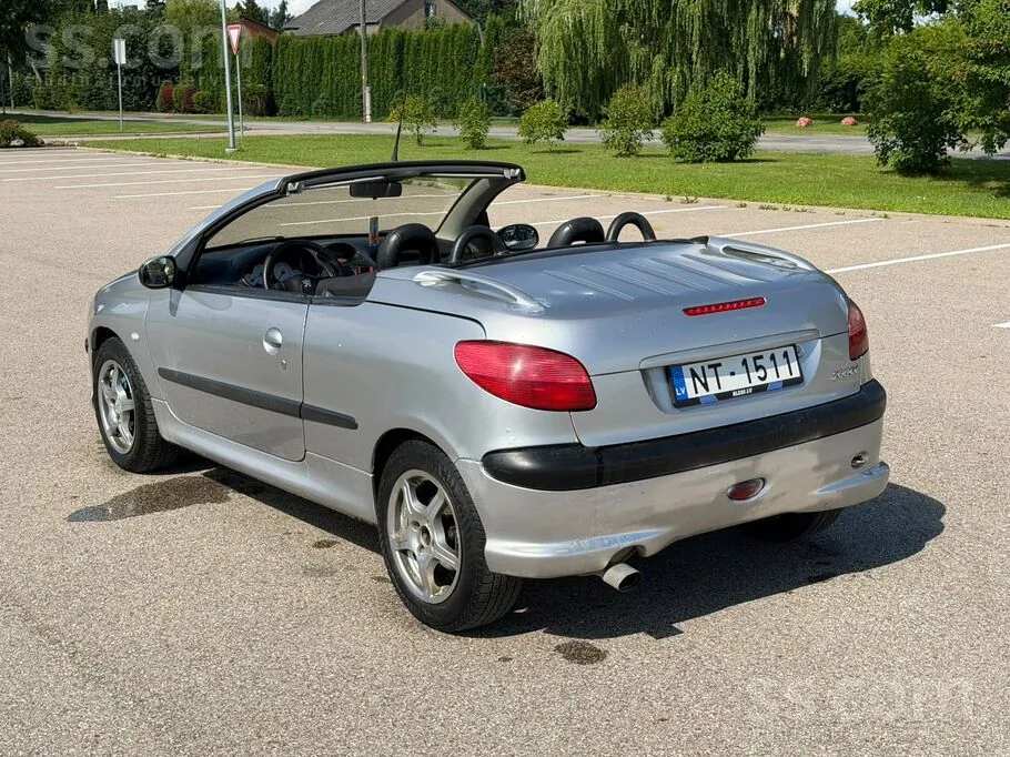 Peugeot 206 2001 photo 5