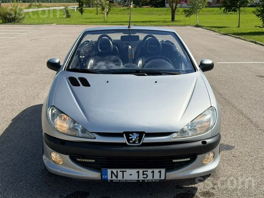 Peugeot 206 2001 photo 2
