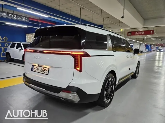 Kia Carnival 2024 photo 4
