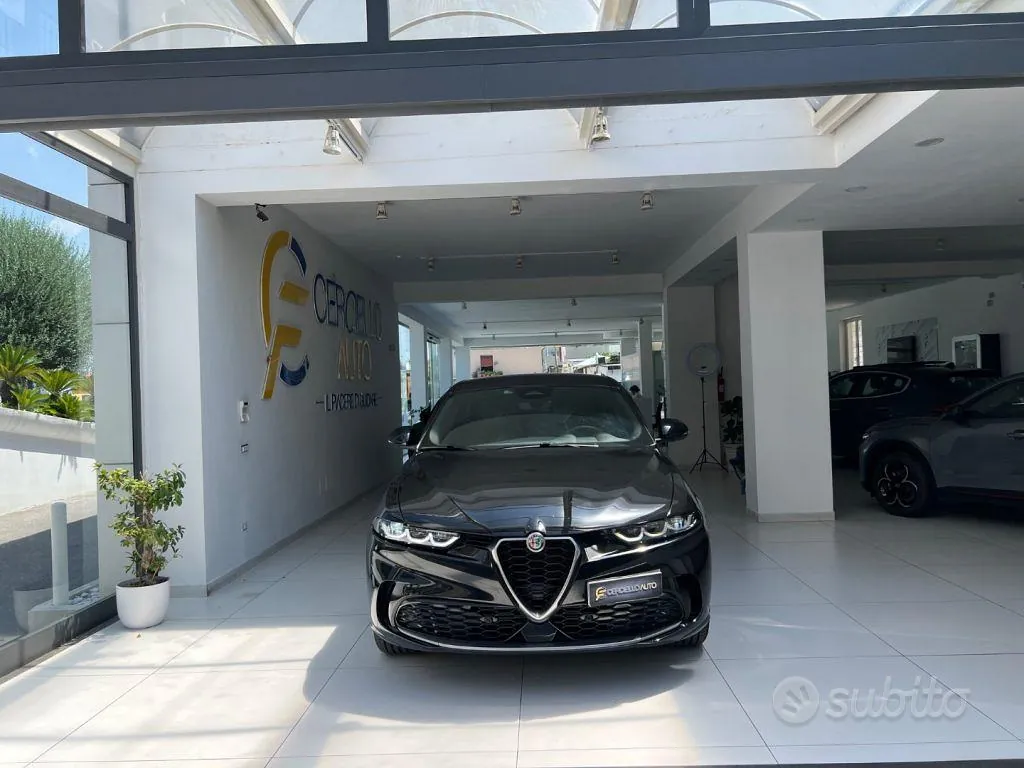 Alfa Romeo Tonale 2023 photo 2