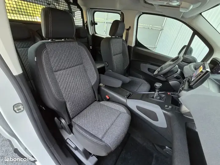 Peugeot Rifter 2026 photo 3