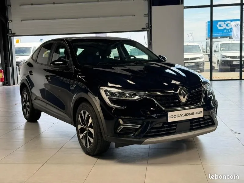 Renault Arkana 2023 photo 3