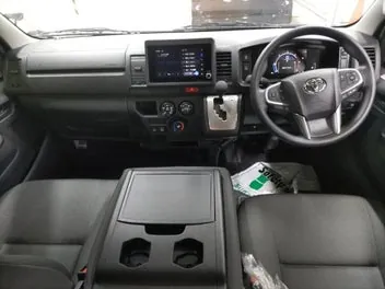Toyota Hiace 2026 photo 5