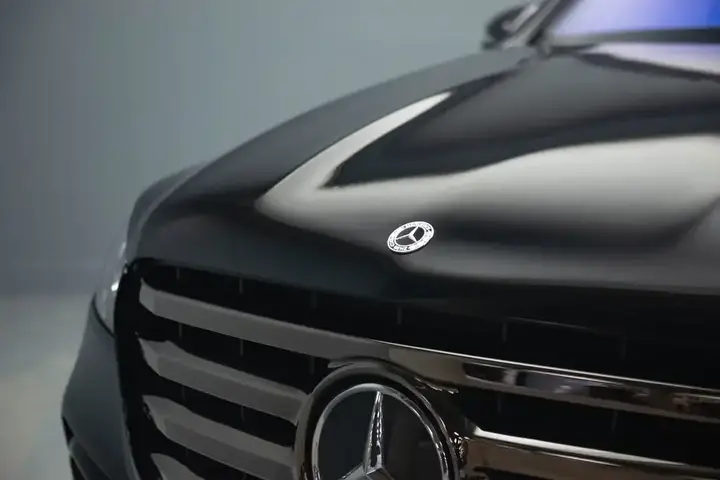 Mercedes-Benz Gls 2025 photo 2