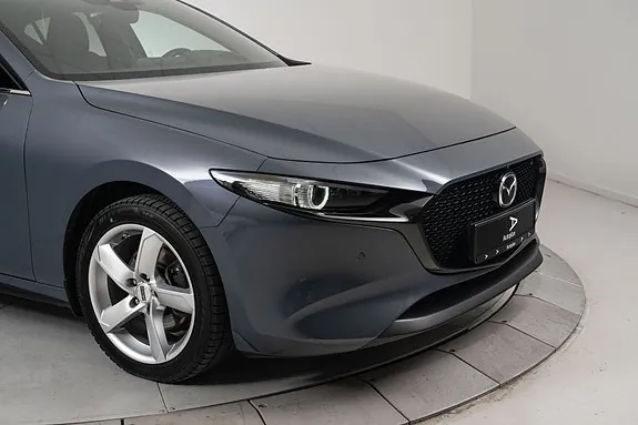 Mazda 3 2023 photo 3