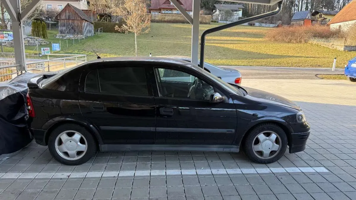 Opel Astra 1999 photo 2