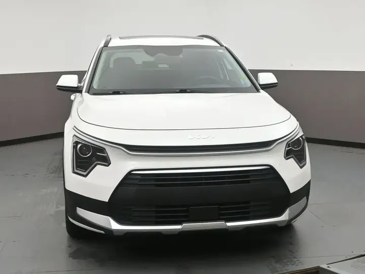 Kia Niro 2025 photo 2
