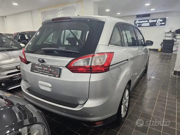 Ford C-Max 2015 photo 4