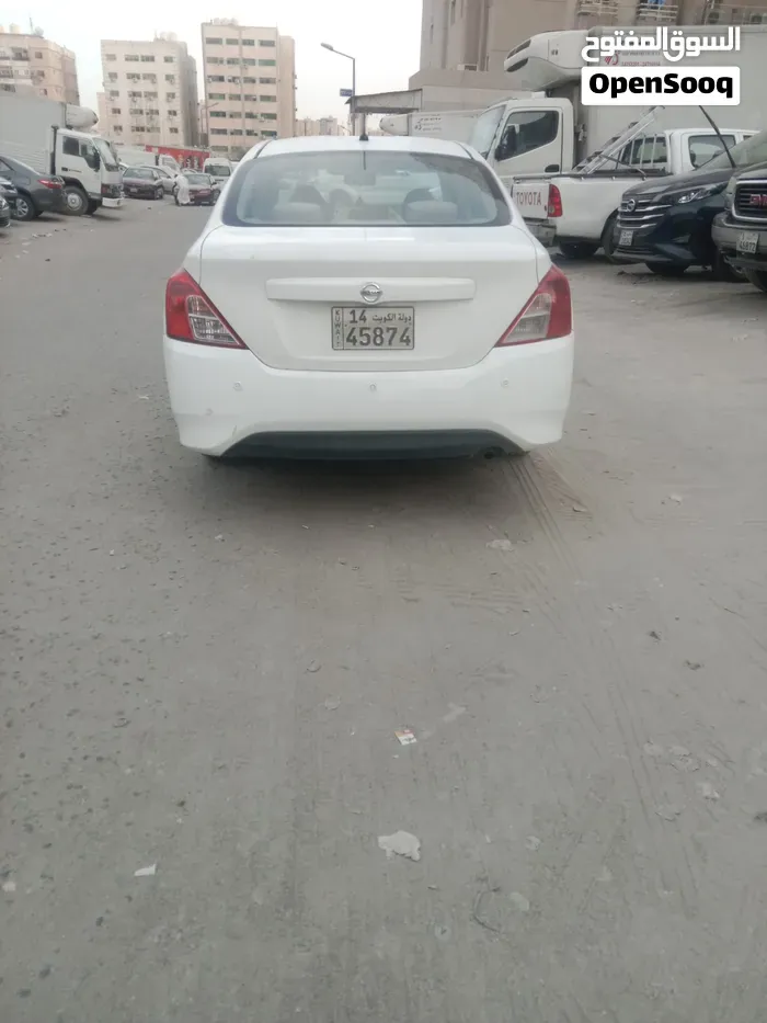 Nissan Sunny 2016 photo 4