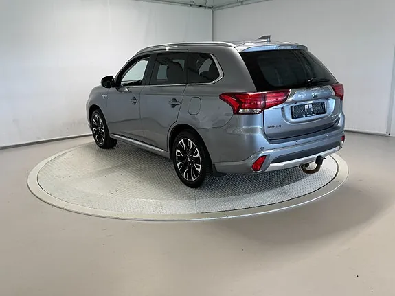 Mitsubishi Outlander 2016 photo 4