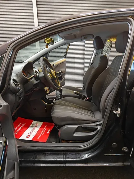Opel Corsa 2010 photo 5