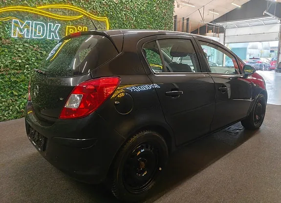 Opel Corsa 2010 photo 4