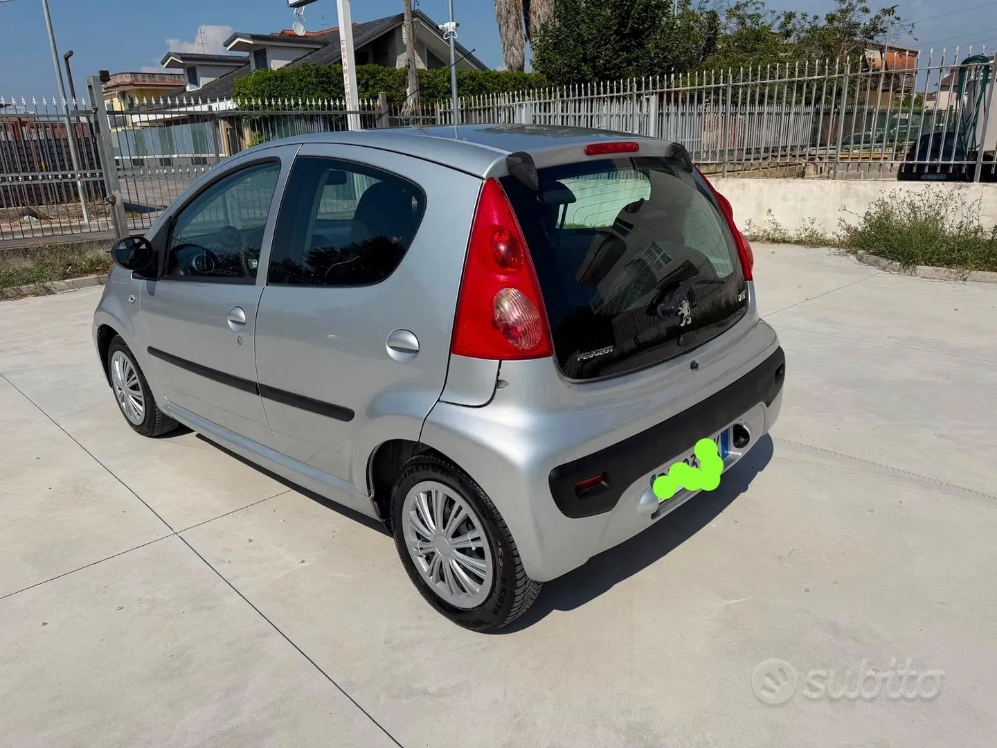 Peugeot 107 2009 photo 3