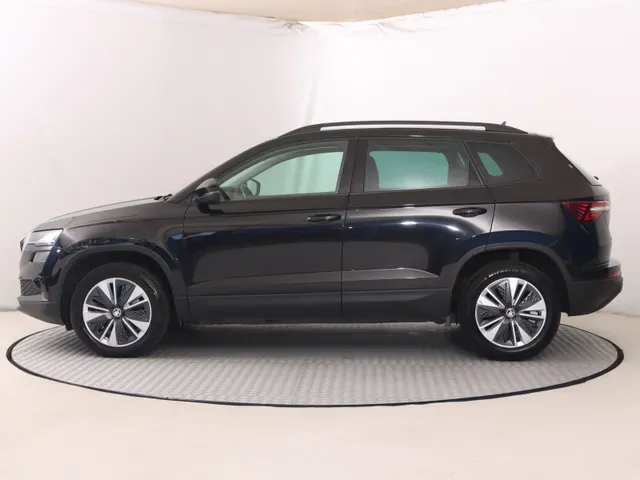 Skoda Karoq 2023 photo 2
