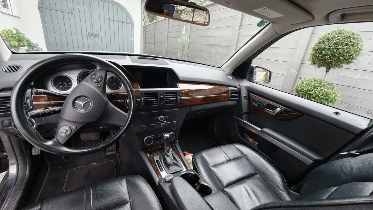 Mercedes-Benz Glk Class 2011 photo 3