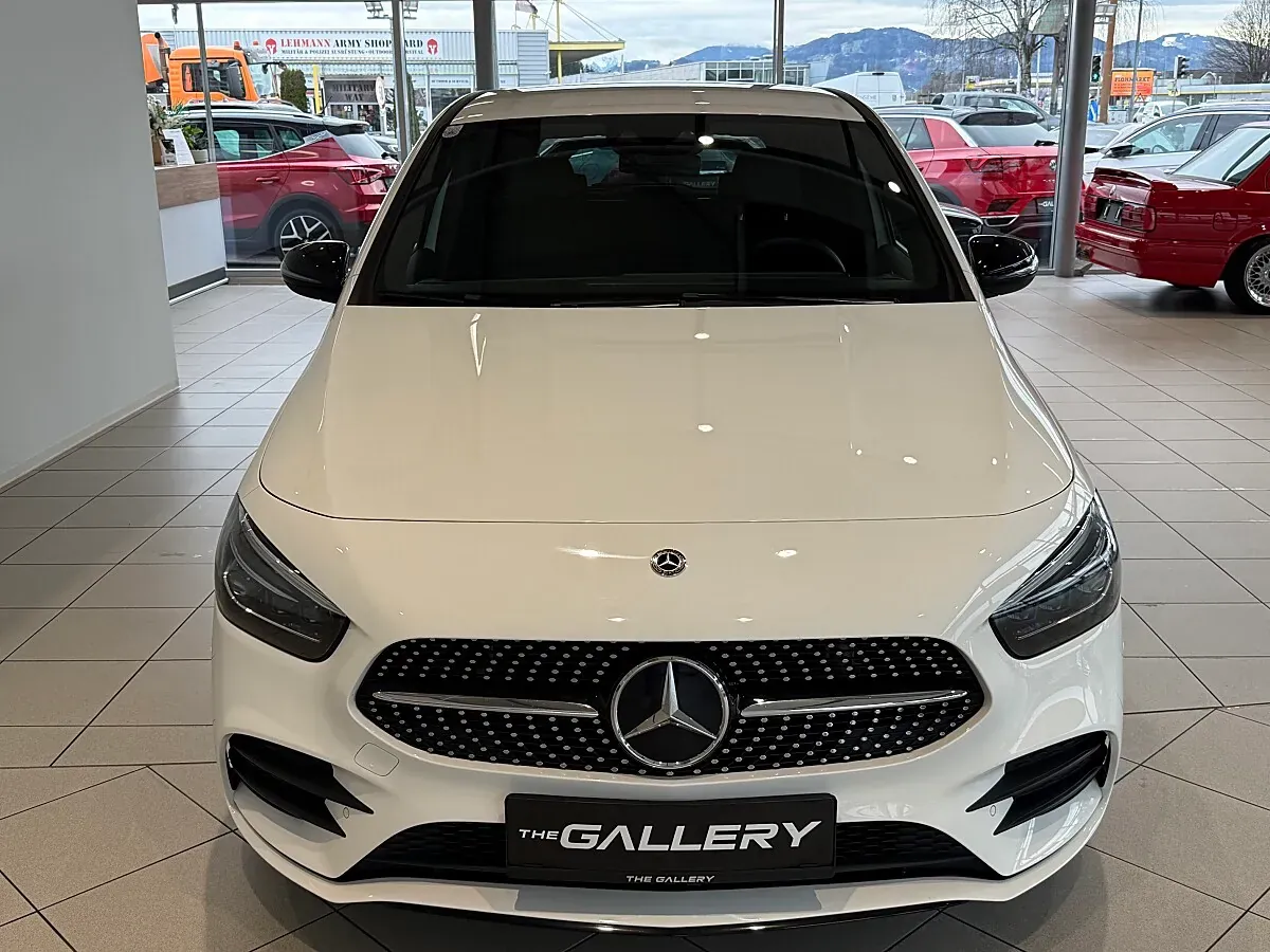 Mercedes-Benz B-Class 2019 photo 2