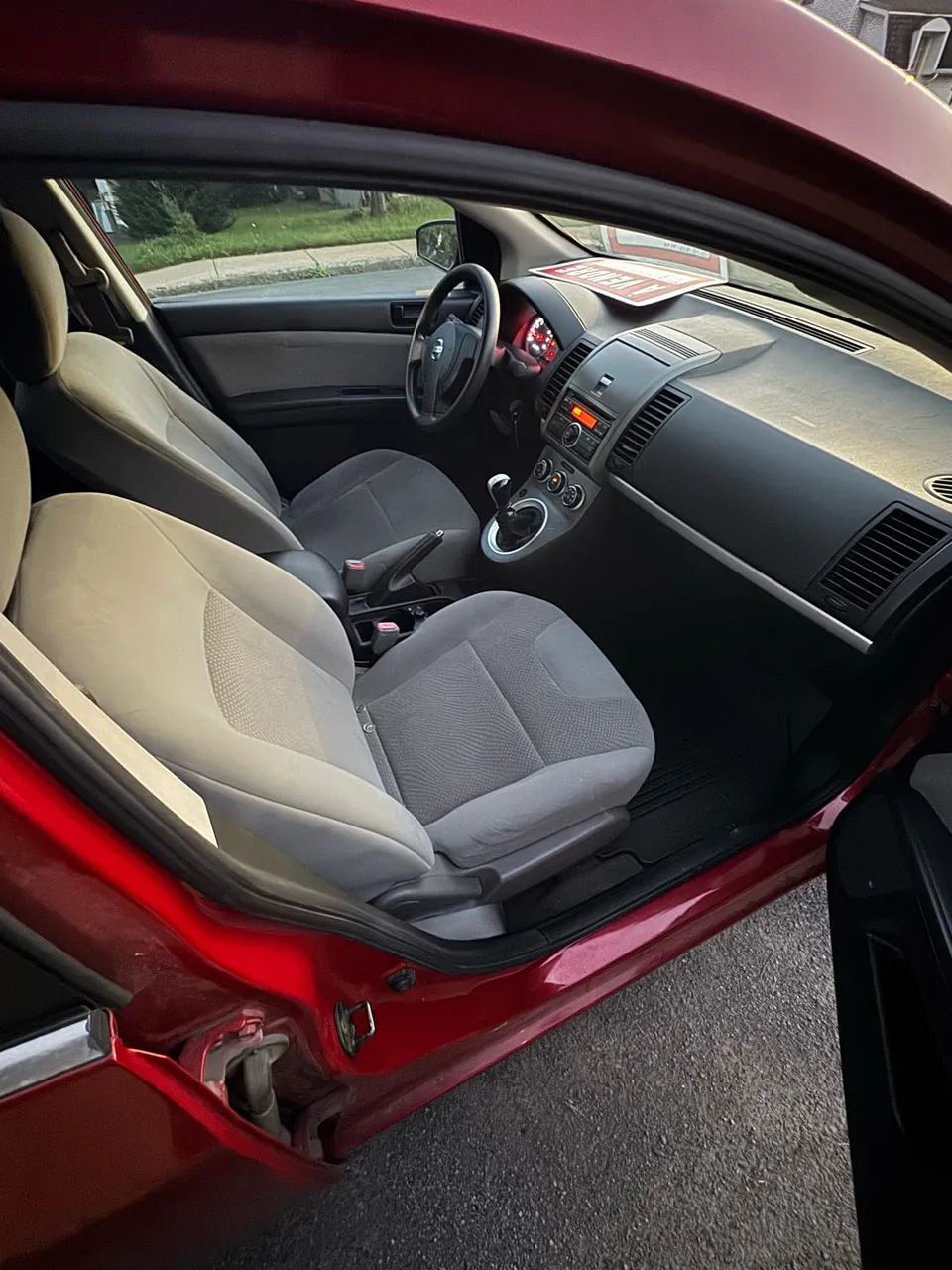 Nissan Sentra 2011 photo 5