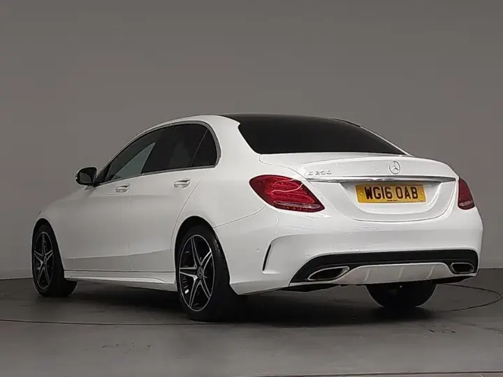 Mercedes-Benz C-Class 2016 photo 2