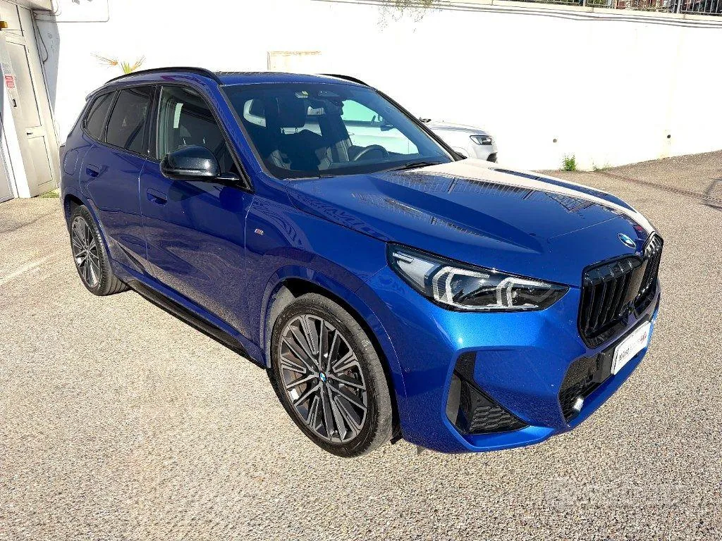 BMW X1 2023 photo 3