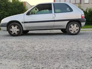 Citroen Saxo 2004 photo 3