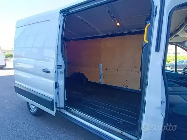 Ford Transit 2018 photo 2