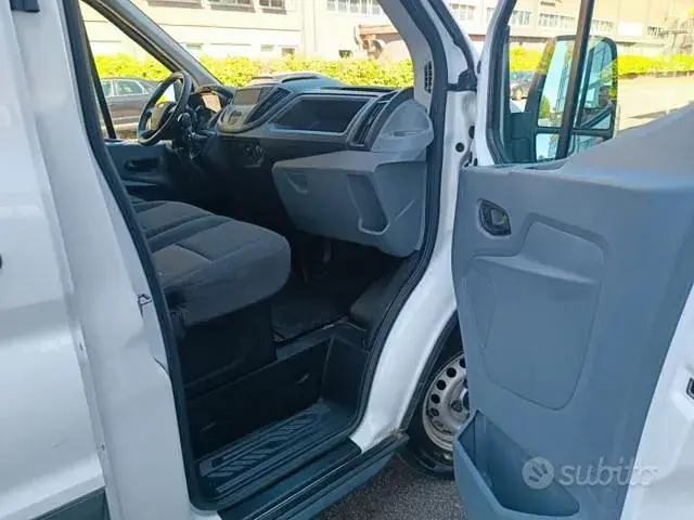 Ford Transit 2018 photo 3