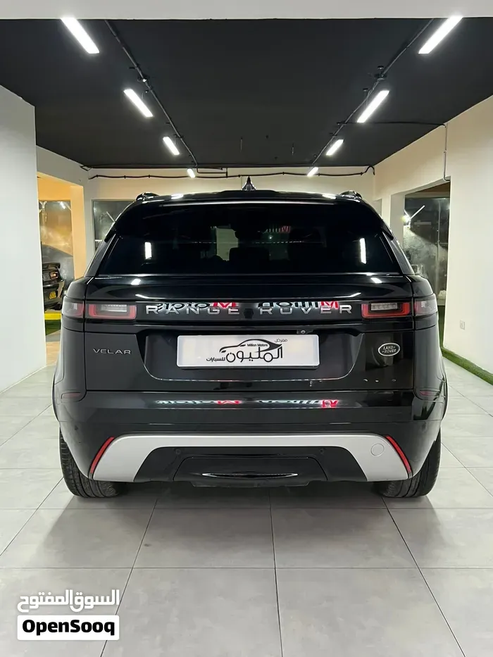 Land Rover Range Rover Velar 2022 photo 4