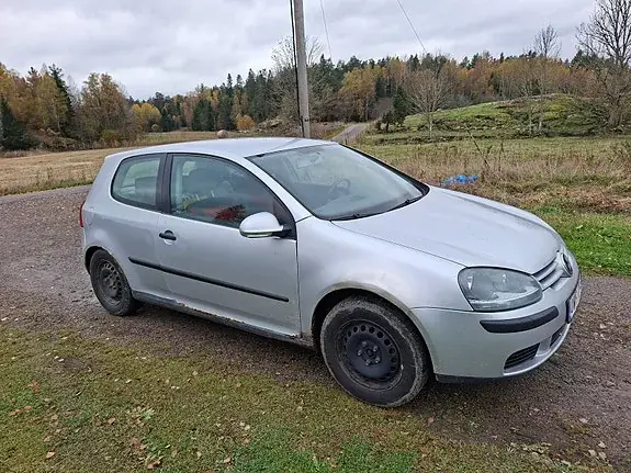 Volkswagen Golf 5 2004 photo 3