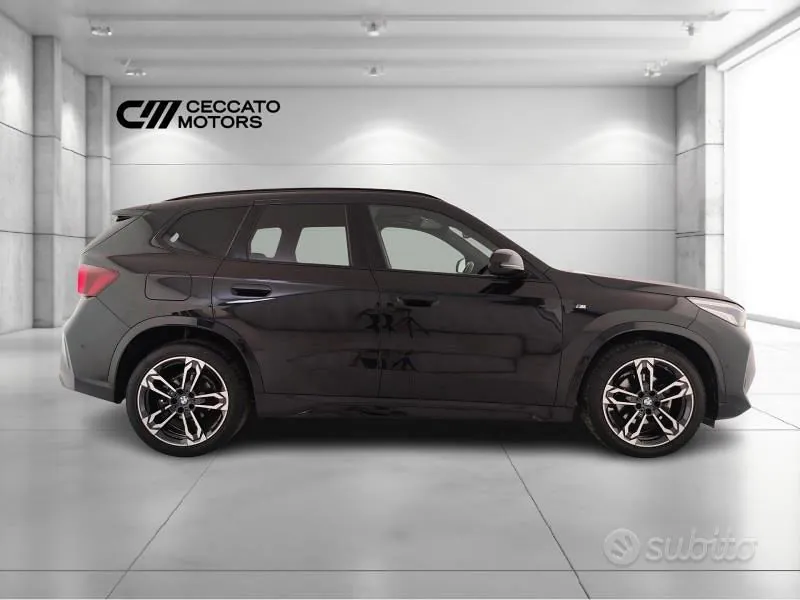 BMW X1 2023 photo 3
