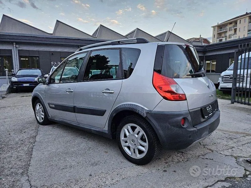 Renault Scenic 2008 photo 4