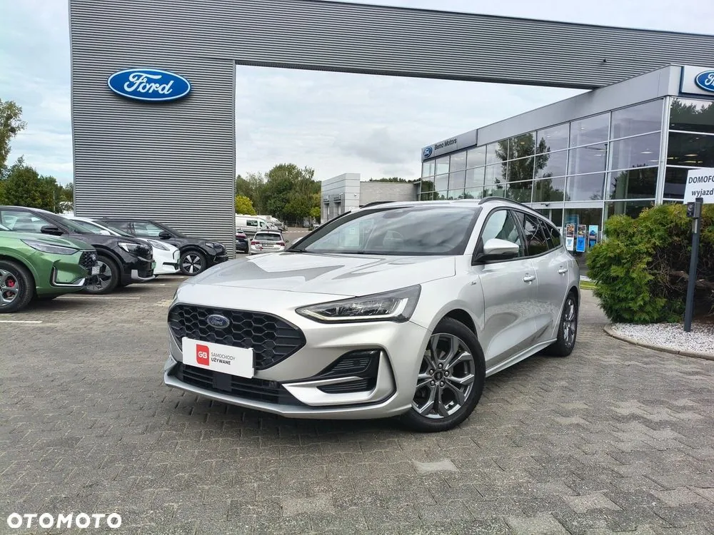 Ford Focus 2025 photo 2
